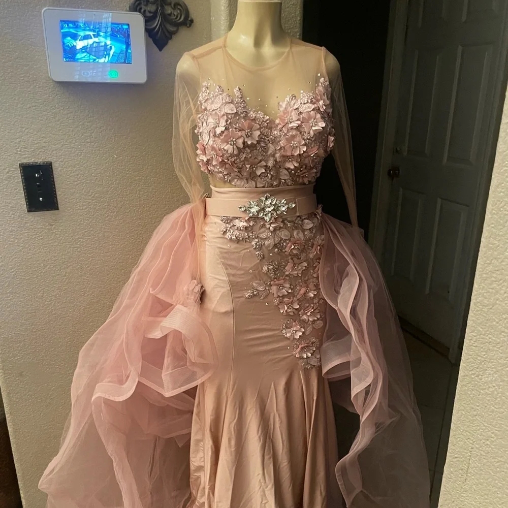 New - Picture 1 of 3